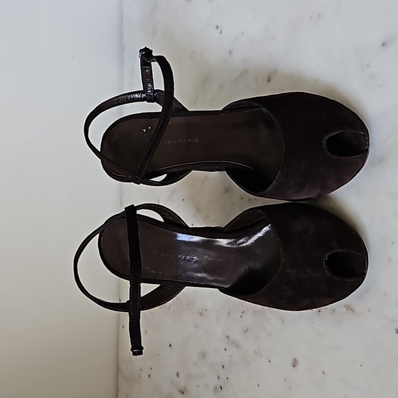 BALENCIAGA - silky soft rich chocolate brown suede sandals - Picture 2 of 7